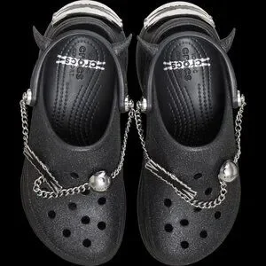 CROCS X LE SSERAFIM BAE CLOGS